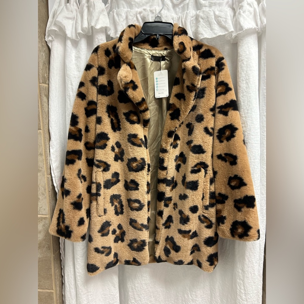 Leopard coat